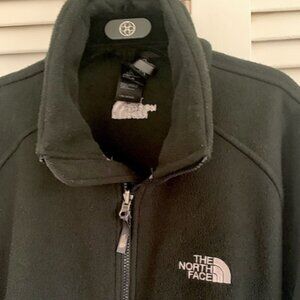 Men’s North Face black fleece front zip jacket